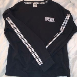 VS PINK Black crewneck sweatshirt